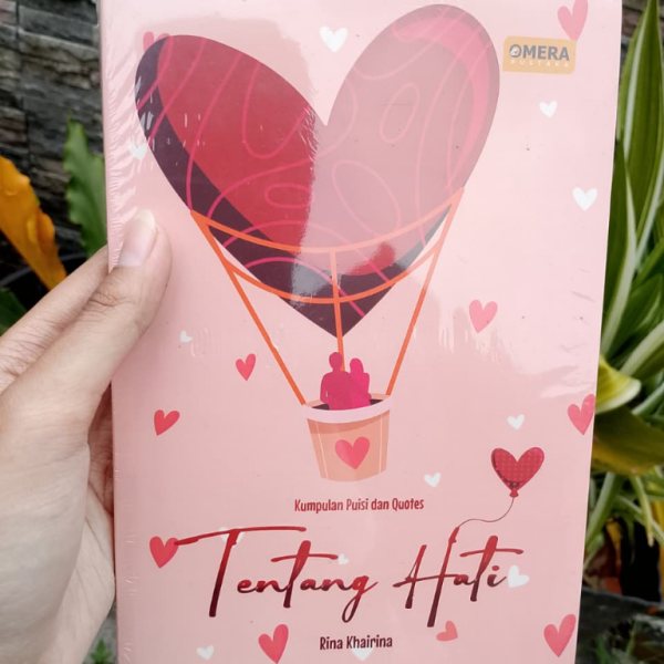 Sampul buku Tentang hati karya Rina khairina
