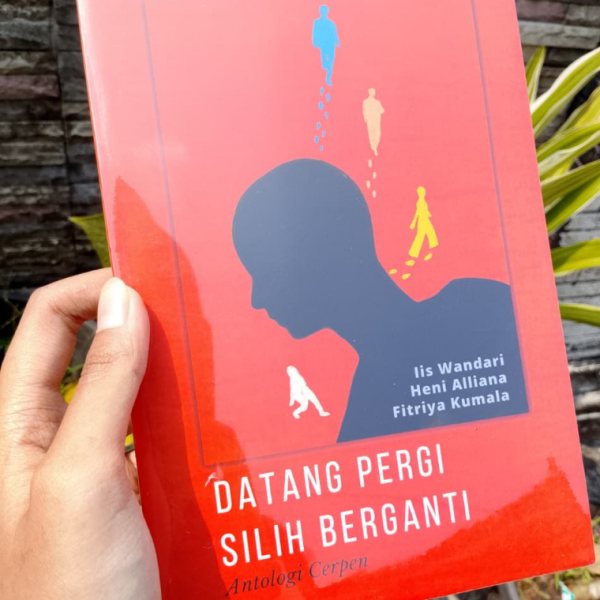 Sampul buku tang pergi silih berganti karya Iis wandani ,Heni alliana, Fitriya kumala