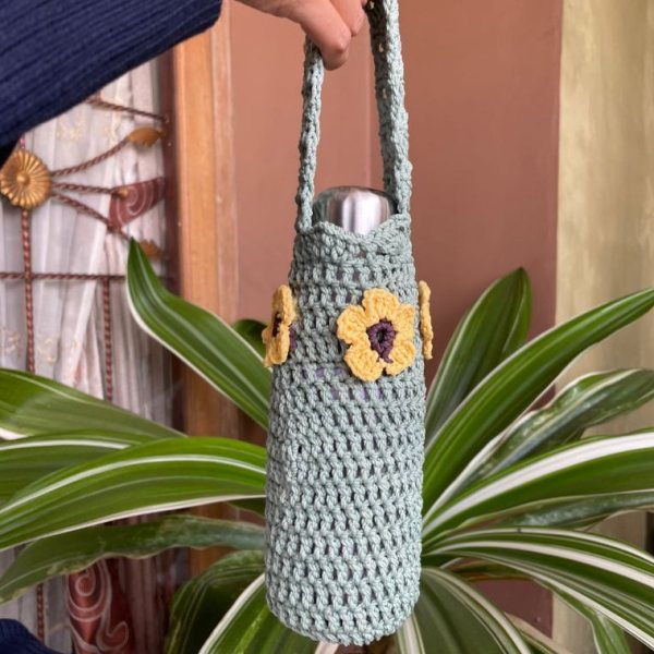 Sampul buku Tas Holder Tumbler Rajut Handmade Bakah